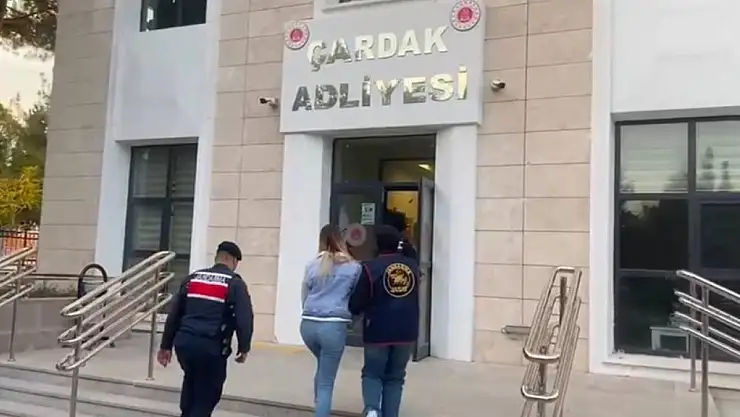 Yapay zekayla oluşturduğu görüntüyle şantaj yaptı