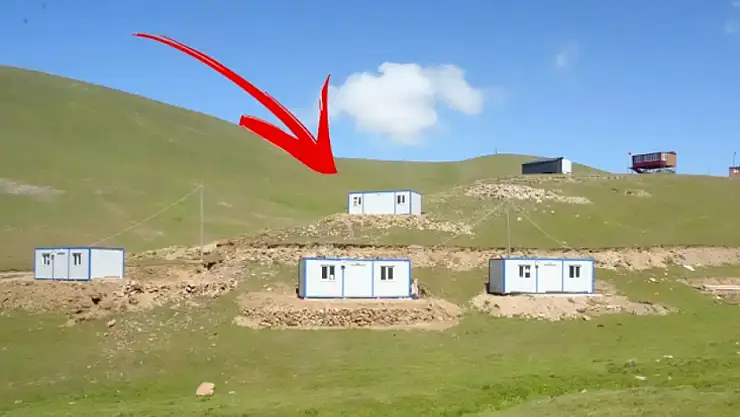 Yaylayı bir gecede konteyner ile doldurdular