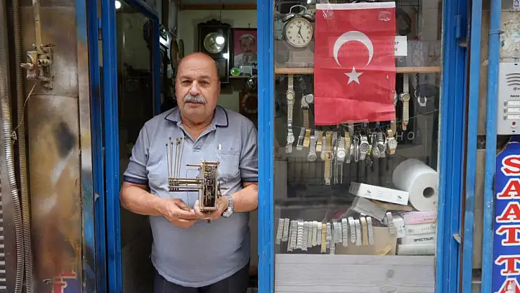 Zamana ayar veren usta