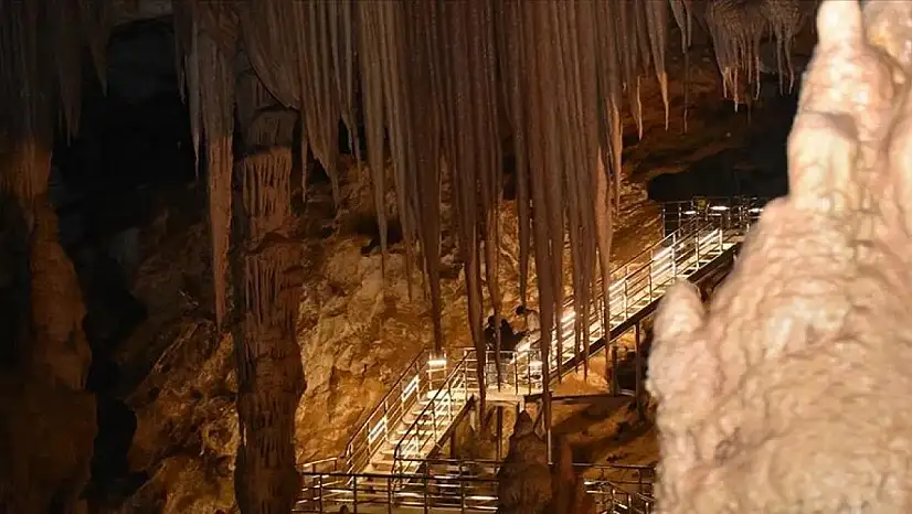 Karaca Mağarası'nda turizm sezonu başladı