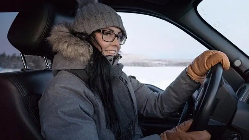 Araç kullanırken mont giymek tehlike yaratıyor