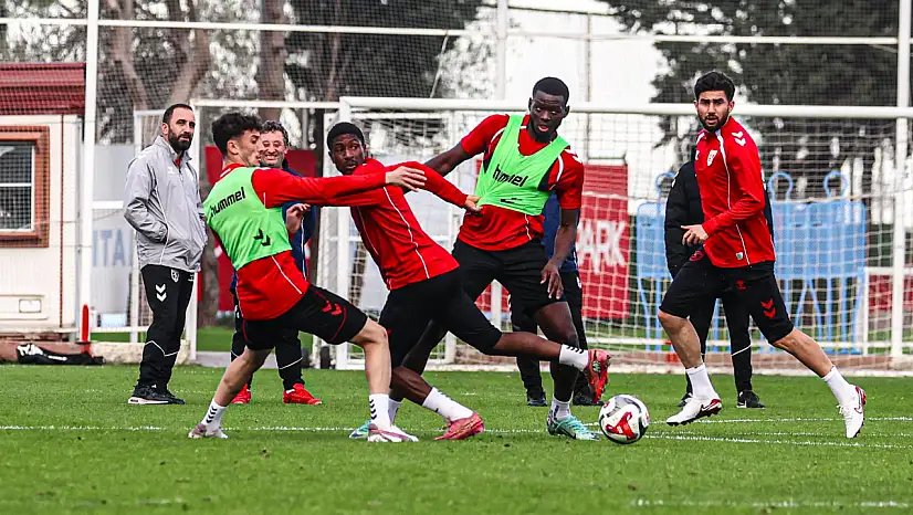 Galatasaray Mesaisi Sürüyor