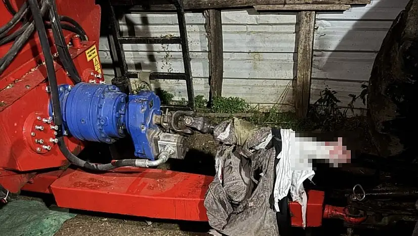 Silaj Makinesine Kolunu Kaptıran Çocuk Hayatını Kaybetti
