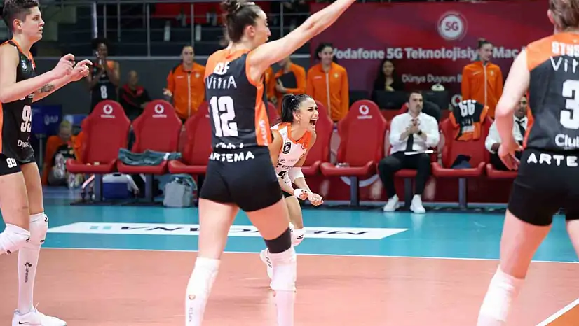 Türk Hava Yolları: 0 - Eczacıbaşı Dynavit: 3