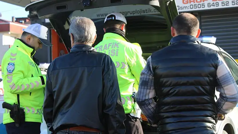 Trafik denetimlerinde sürücülere ceza yağdı
