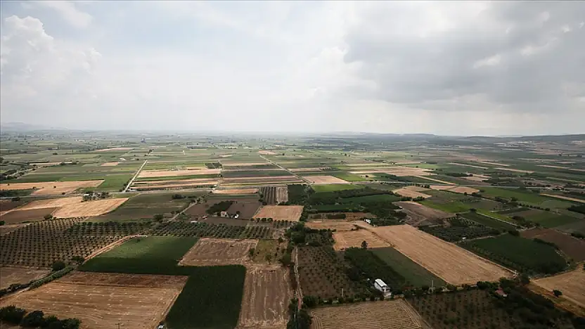 Türkiye'de Toprak Erozyonu Her 16 Yılda 1 Santimetreyi Buluyor