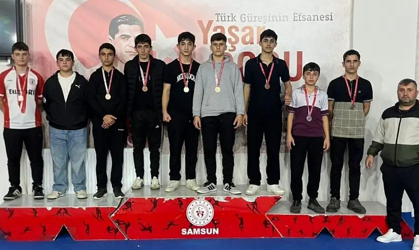 Ayvacık'ta Güreşin Altın Nesli Yetişiyor