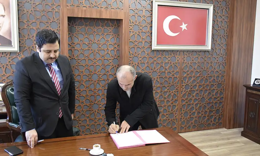 Ayvacık'ta Muhtarlara Yeni Hizmet Alanı