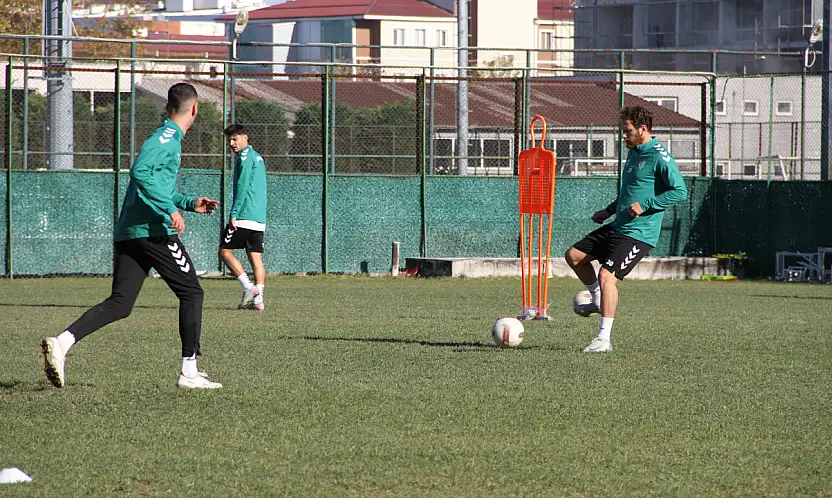 Çarşambaspor Devrek Sınavına Hazırlanıyor