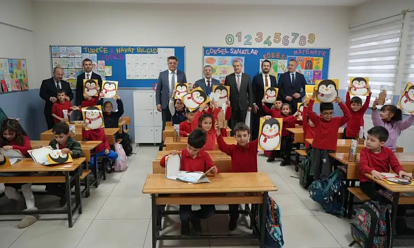 Okullarda Karne Zili Çaldı