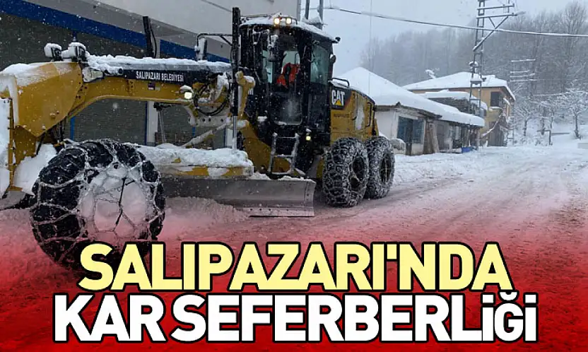 Salıpazarı'nda kar seferberliği  Başkan Karaca ekiplerle birlikte sahada