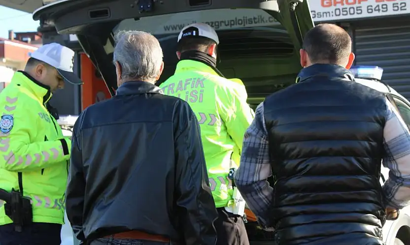 Trafik denetimlerinde sürücülere ceza yağdı
