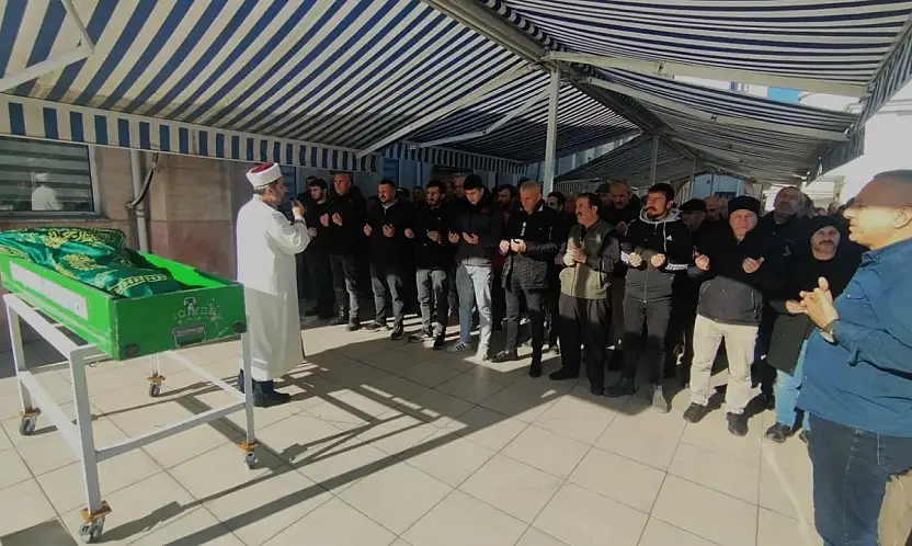 Yangında hayatını kaybeden Hüseyin Topuz defnedildi