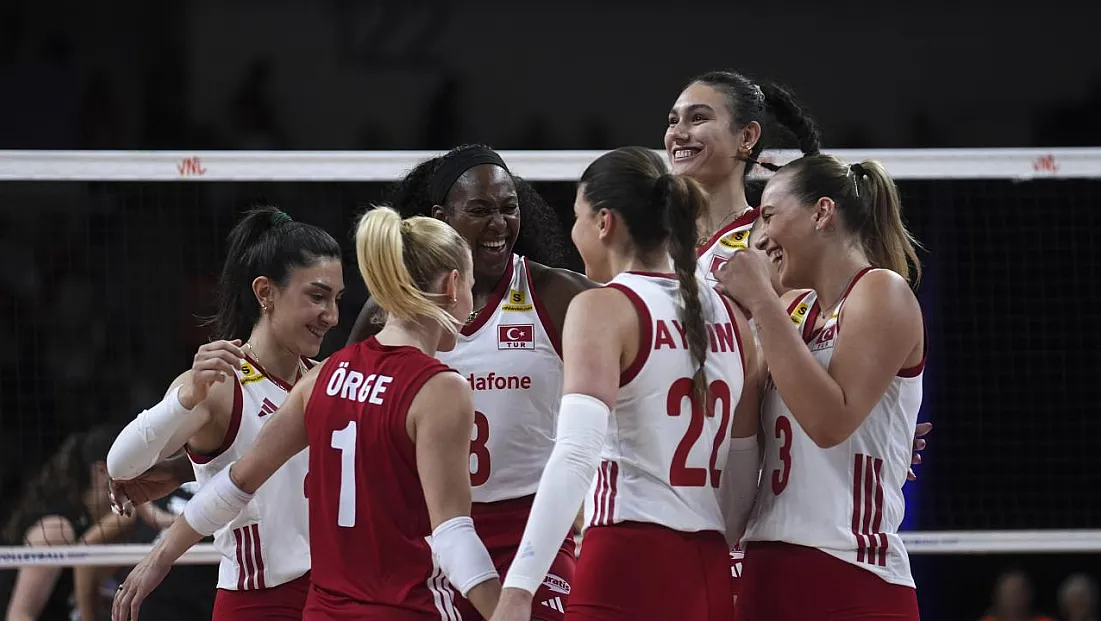 A Milli Kadın Voleybol Takımı Almanya'yı mağlup etti