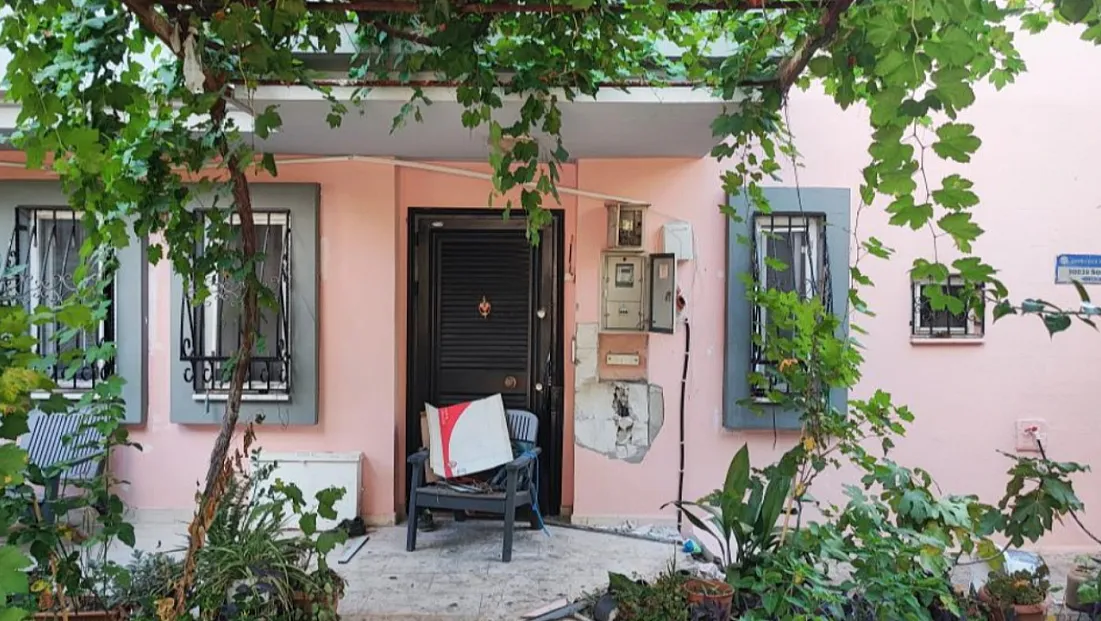 Boşanma sürecindeki mimar villasını ve aracını ateşe verdi, hayatını kaybetti