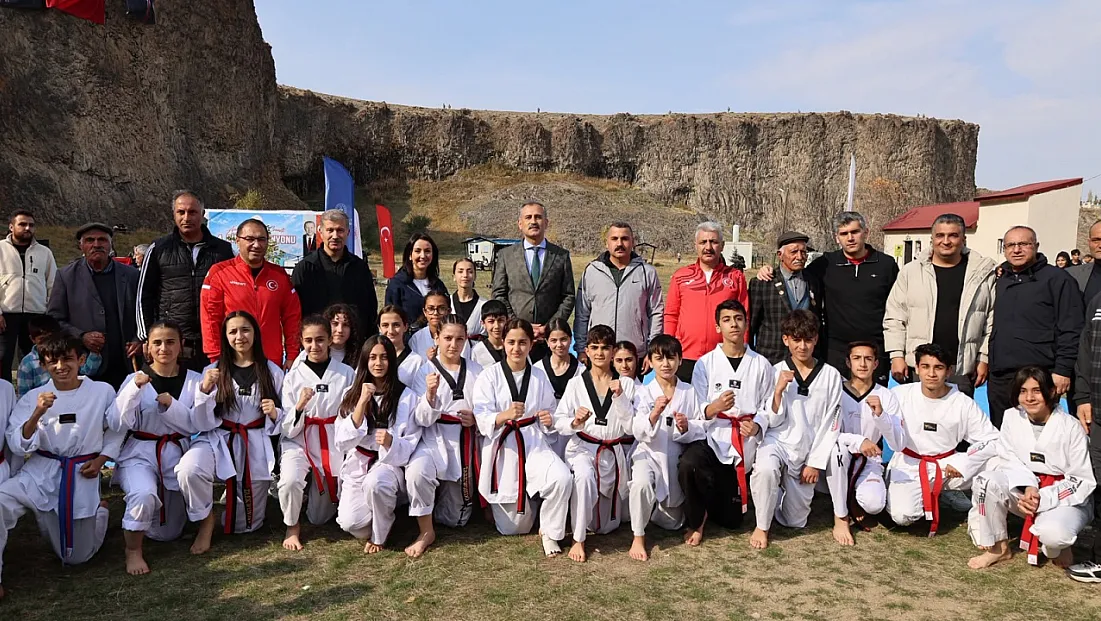 Doğu’nun Ihlara Vadisi Murat Kanyonu’nda 5 bini aşkın kişi buluştu