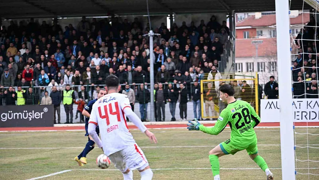 Kütahyaspor’dan Kritik Galibiyet: Balıkesirspor’u 2-1 Geçti