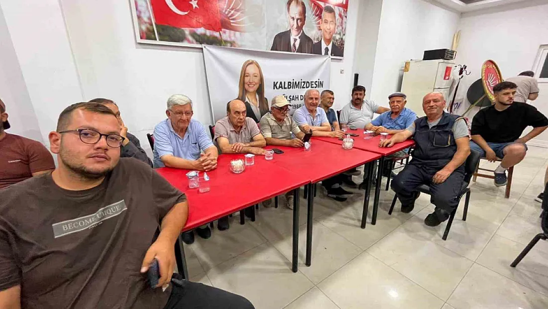 CHP'de 150 kişi istifa etti