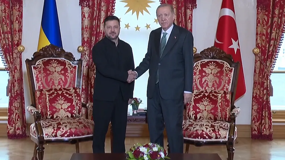 Erdoğan ile Zelenski İstanbul’da bir araya geldi!
