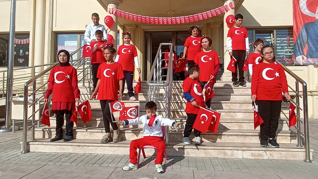 Samsun Havza’da özel öğrencilerin Cumhuriyet Bayramı kutlaması