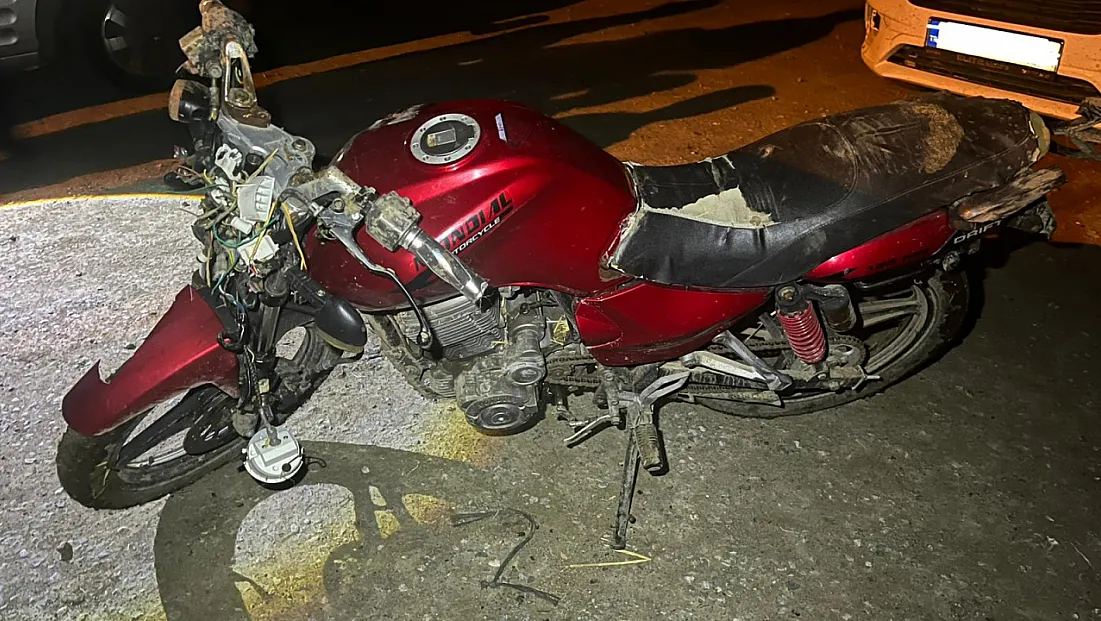 Samanlıktaki motosiklet ele verdi: jandarma Bafra'daki kazayı aydınlattı