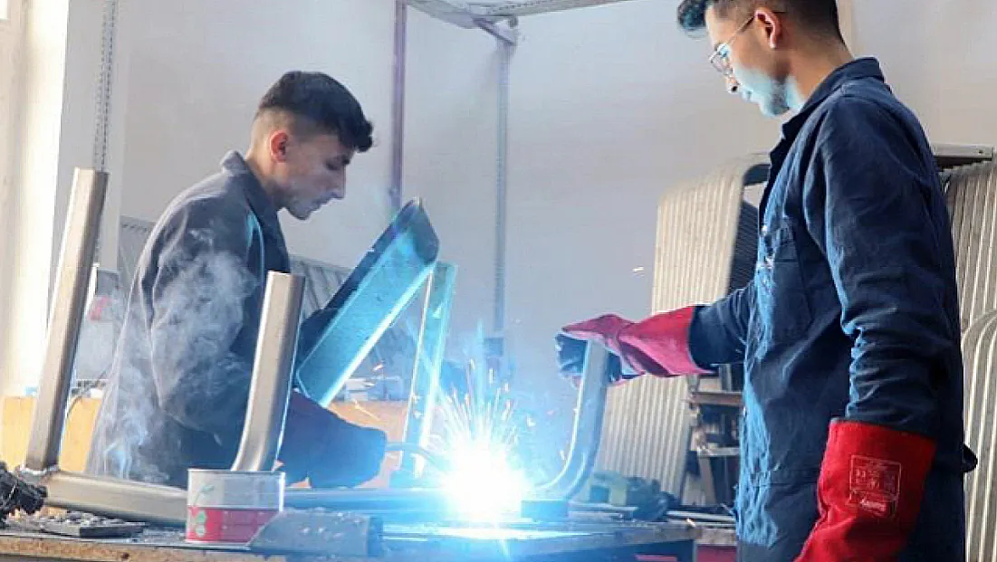 Samsun’da Gençlerin Meslek Tercihleri Değişiyor mu?