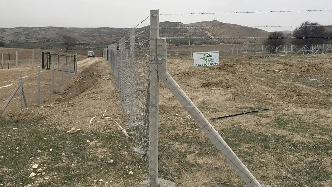Tel Örgü Sistemleri Nedir? Kullanım Alanları, Çeşitleri ve Avantajları