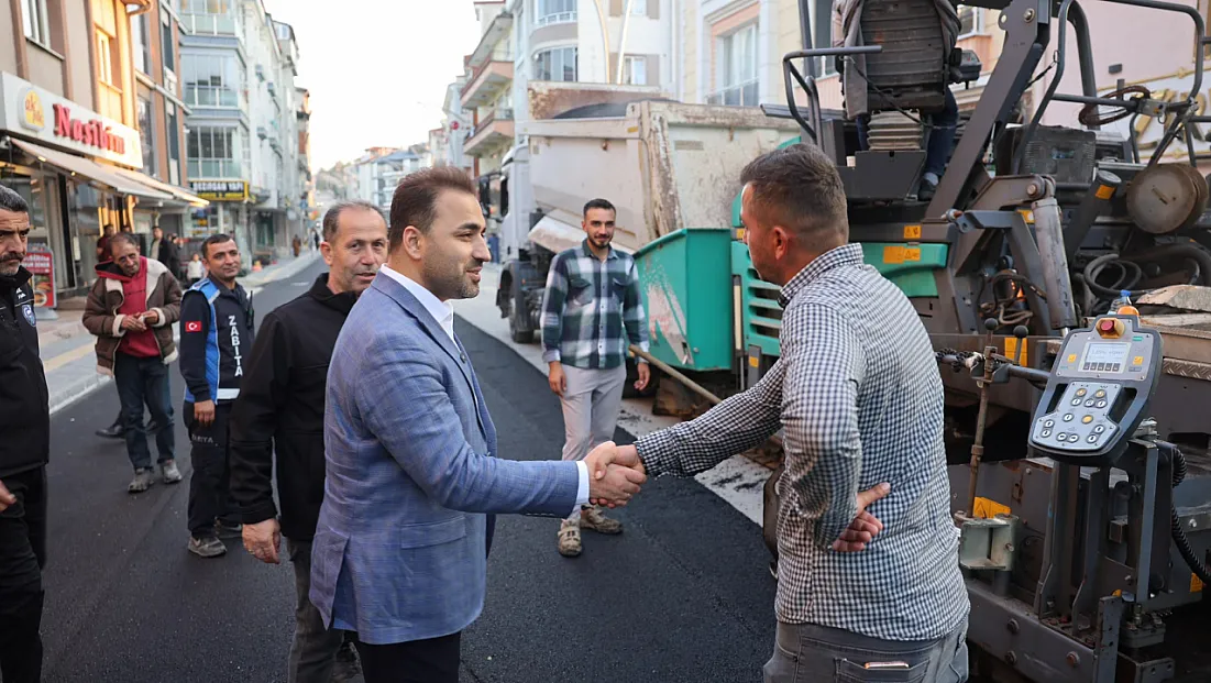 Vezirköprü’de asfalt çalışmaları başladı