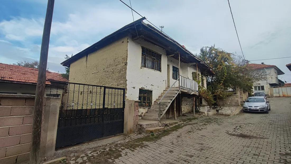 Yozgat’ta asırlık gelenek: Askere giden gençler bu ocaktan ekmek yiyerek uğurlanıyor