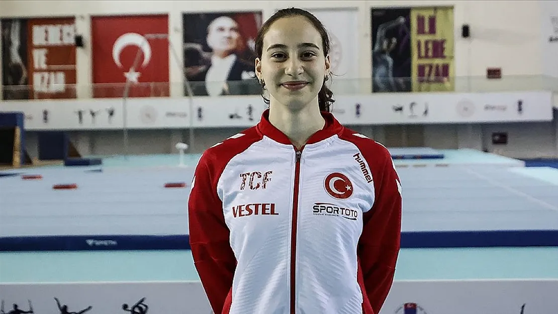 Milli cimnastikçi İrem Acımış'a özel davetMilli cimnastikçi İrem Acımış, Fransa'da düzenlenecek Parkur Dünya Kupası'nda özel dav