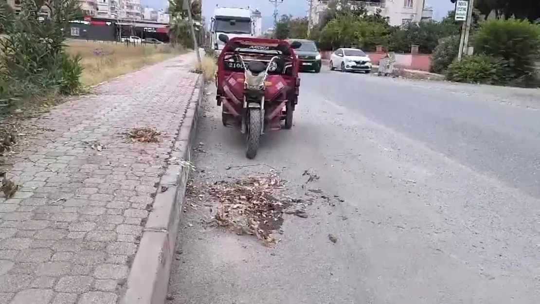 Babası tarafından  bıçaklanan genç hayatını kaybetti