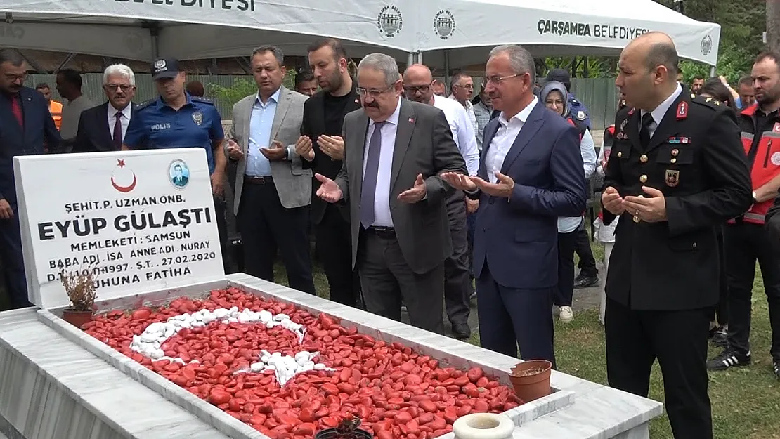 Çarşamba'da 15 Temmuz etkinlikleri şehitlik ziyaretiyle başladı