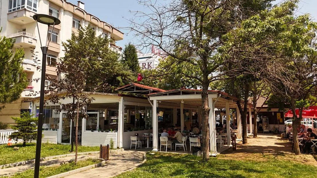 Ömer Halisdemir Parkı'na yoğun ilgi