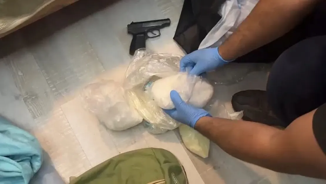 Operasyonda 3 gözaltı