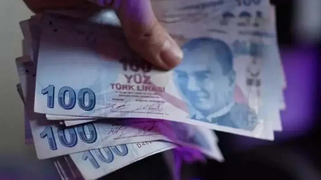 Sendikalarda maaş tartışması büyüyor: '1 milyon liraya yaklaşan gelirler var' iddiası