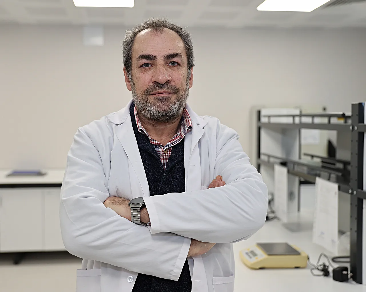 Evde içilen sigaranın evcil hayvanlara zararları