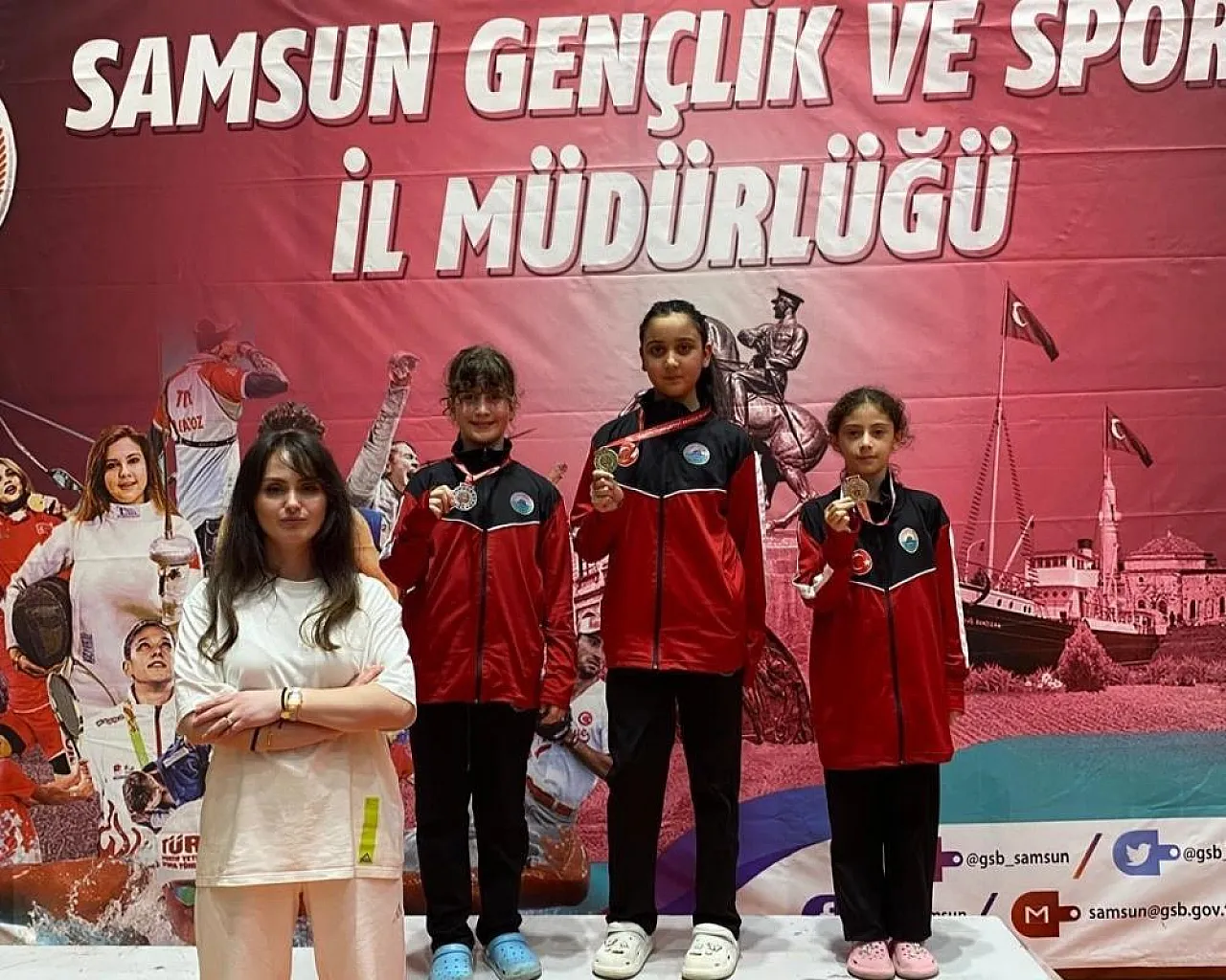 Minikler Tekvando şampiyonası'nda İlkadım damgası: 23 Madalya