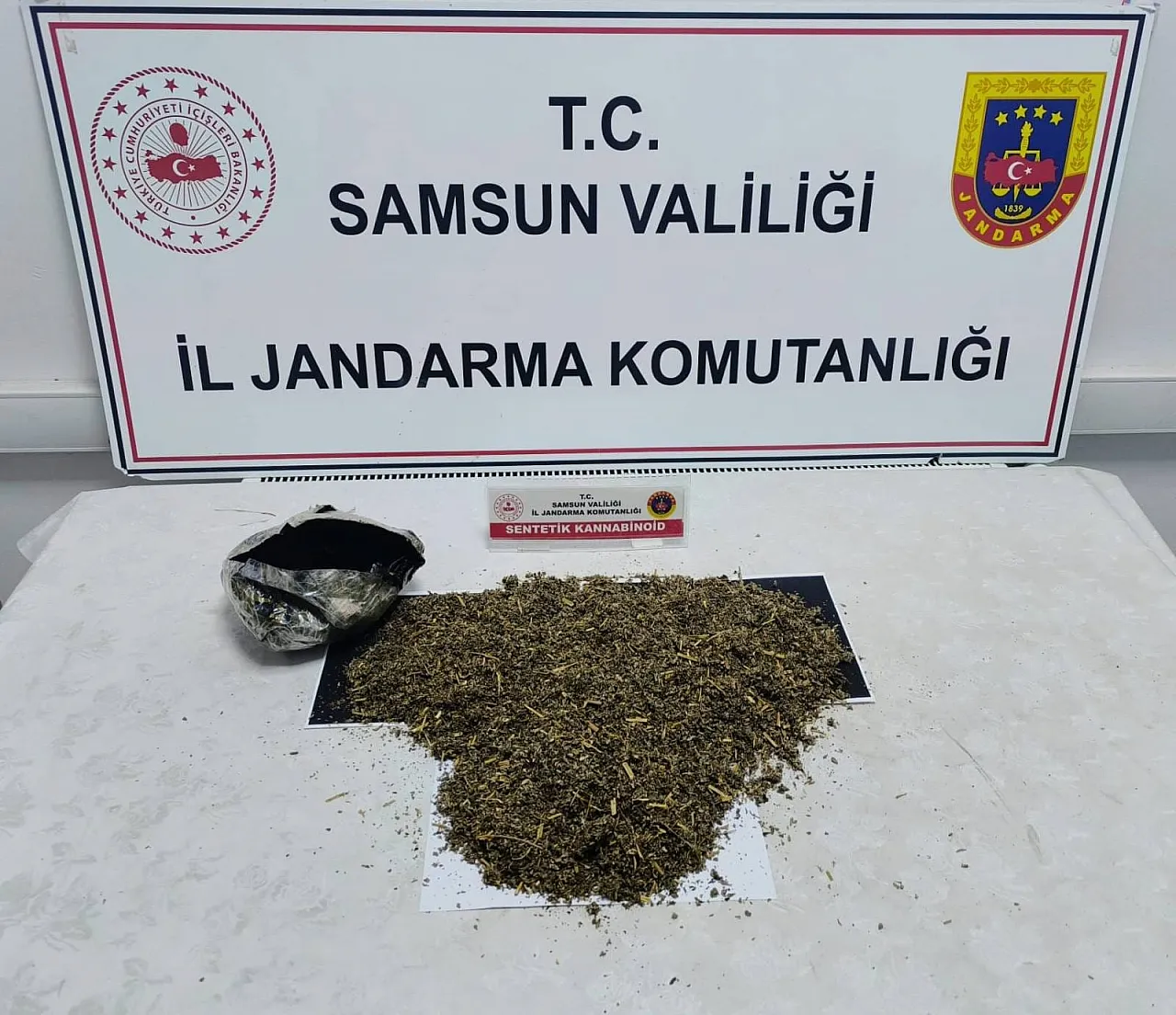 Samsun'da uyuşturucu operasyonu: 4 şüpheli gözaltında