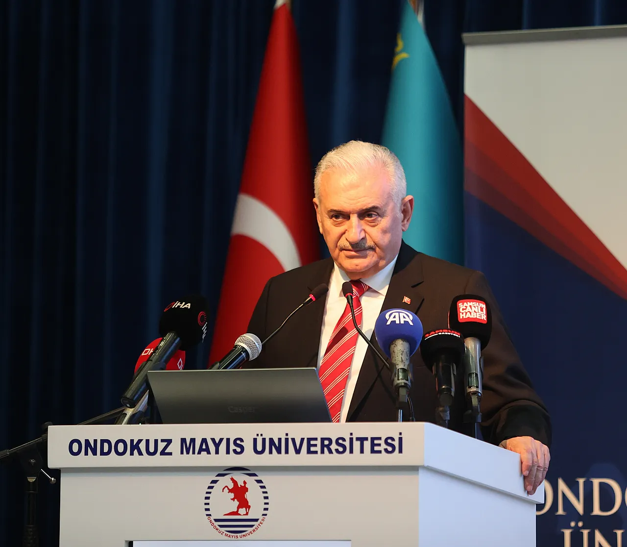 TDT Aksakallar Konseyi Başkanı Yıldırım Türk Dünyası Şehircilik Zirvesi'nde konuştu
