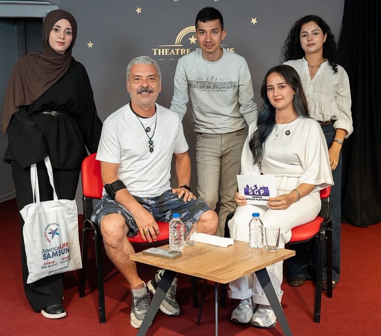 Oyuncu Necmi Yapıcı: 'Herkes oyuncu oluyor ama komedyen olamıyor'