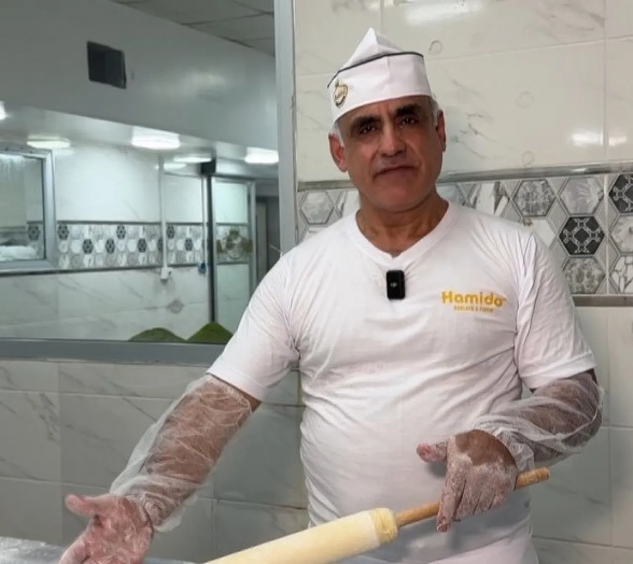 Amerikan aksanıyla baklava anlatımı gündem oldu