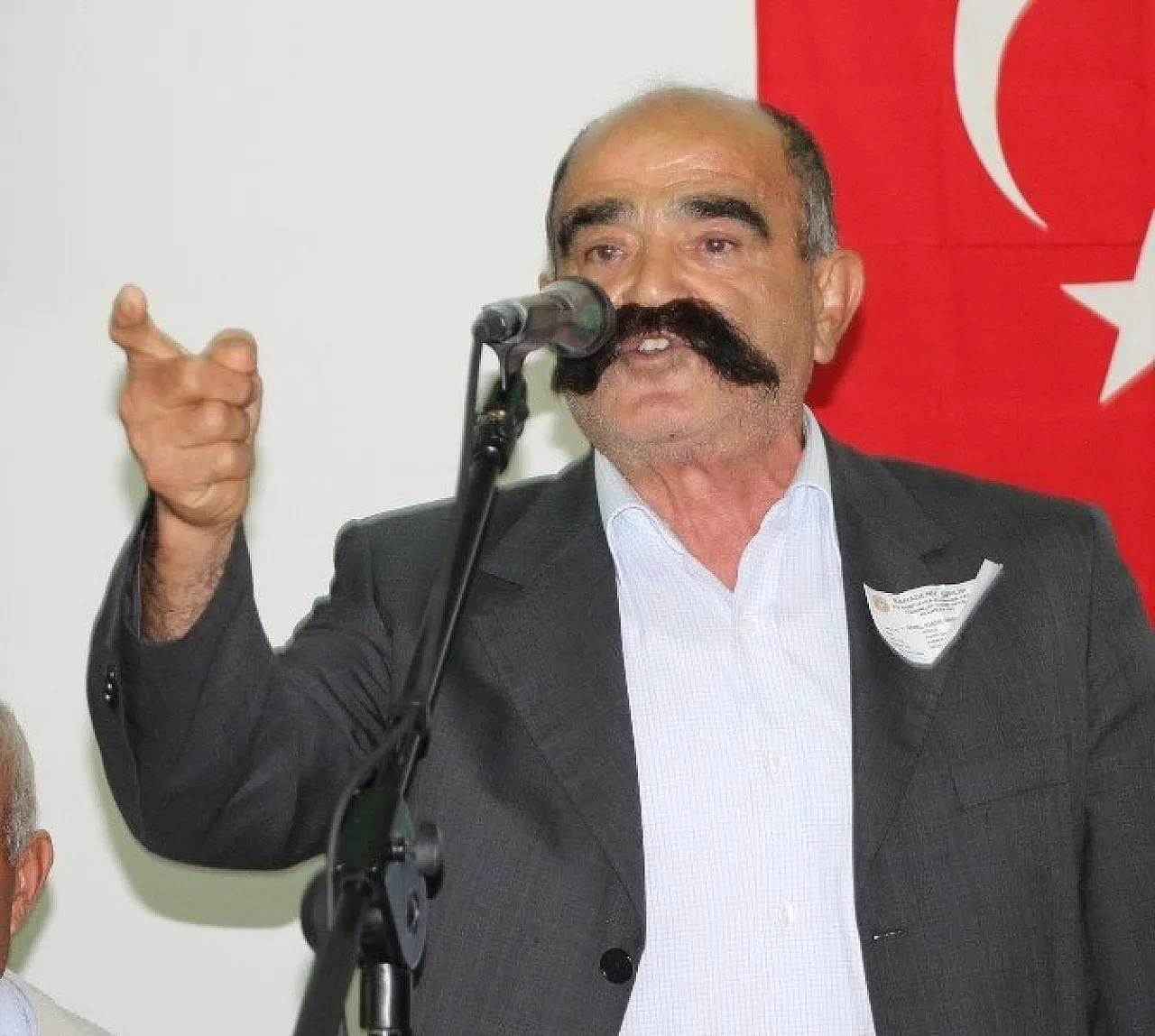 47 ülke gezdi toprağından ve aşkından vazgeçmedi: İşte Havzalı 'Ağa'nın sadakat reçetesi!