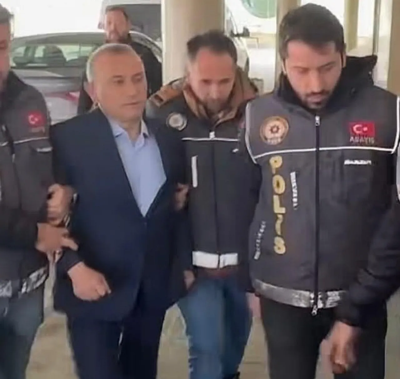 Eski Vali Tuncay Sonel tutuklandı!