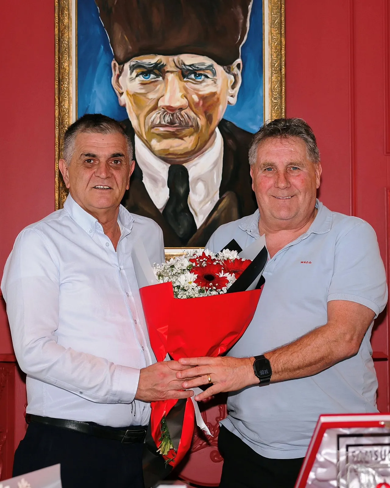 Samsunspor'da Yeni Dönem Başladı: Thorsten Fink Samsun'da!