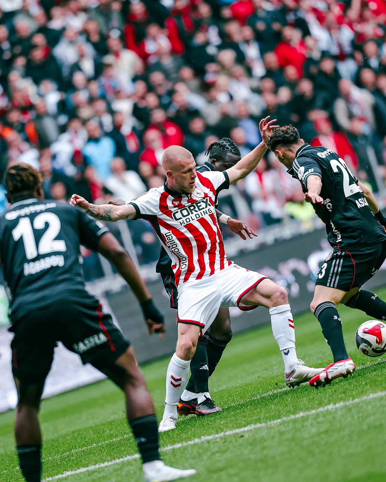 Samsunspor'dan 25 yıl sonra ilk galibiyet