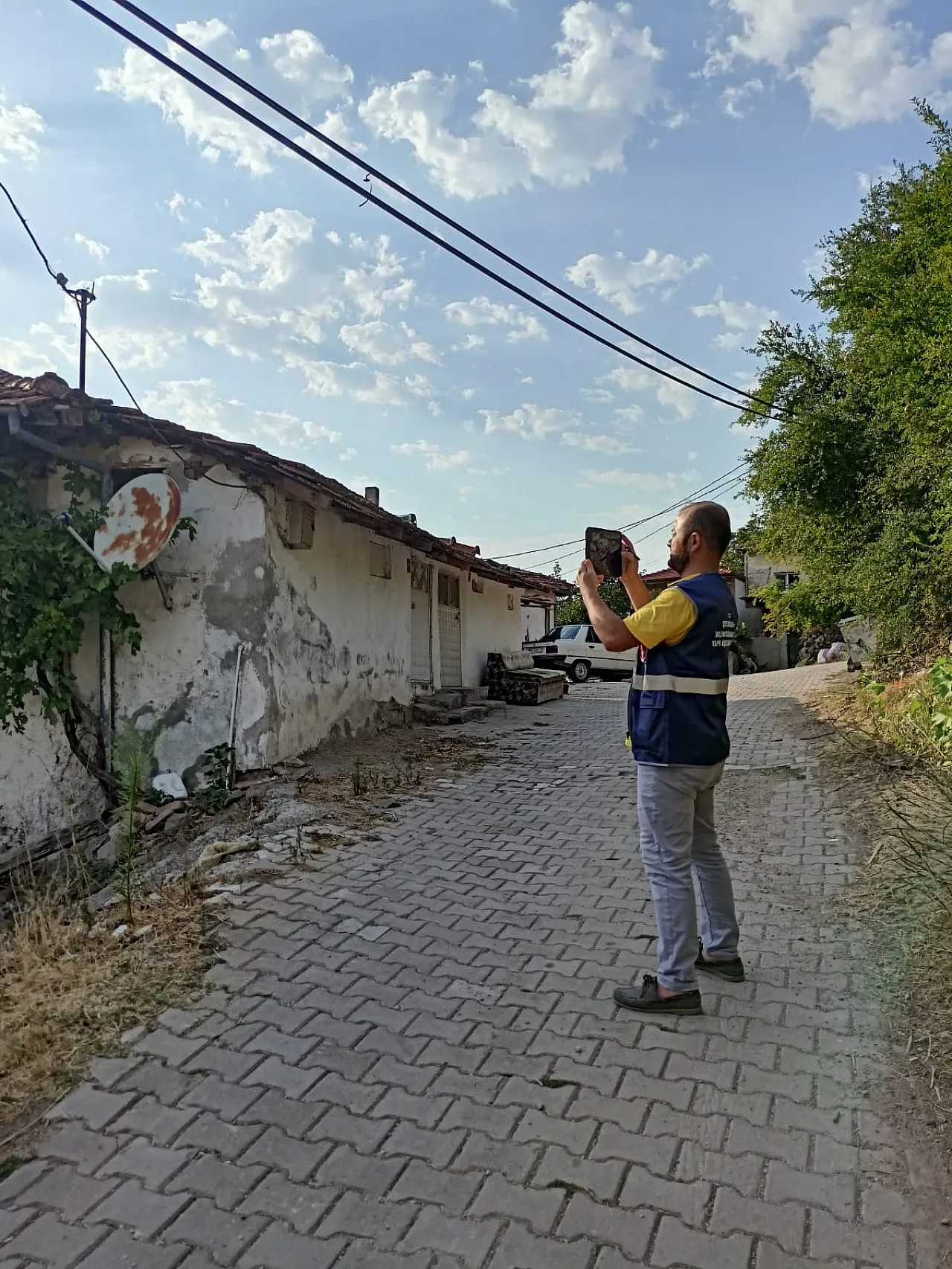 İlkadım'dan Sındırgı'ya Destek Eli 'Yaraları birlikte sarıyoruz'