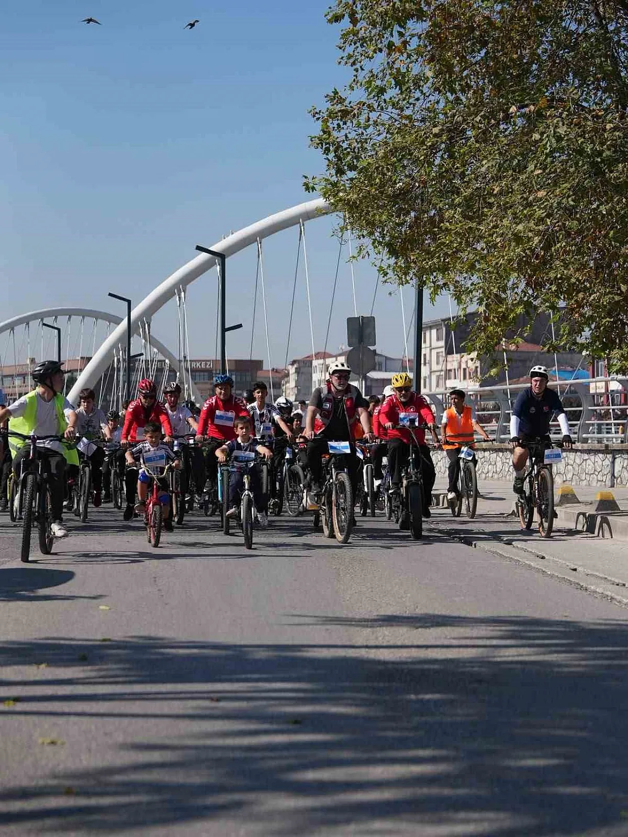 7'den 70'e herkes pedal çevirdi