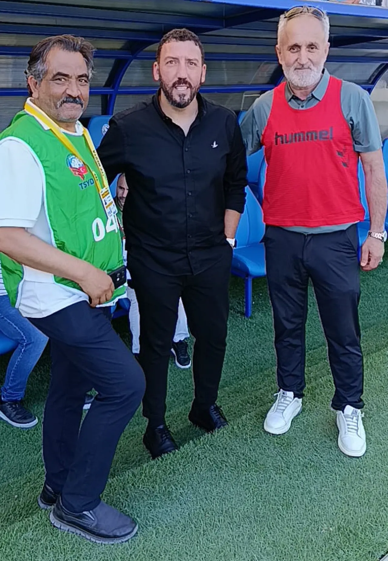 Çarşambaspor taraftarı İstanbul'da tribünleri dolduruyor