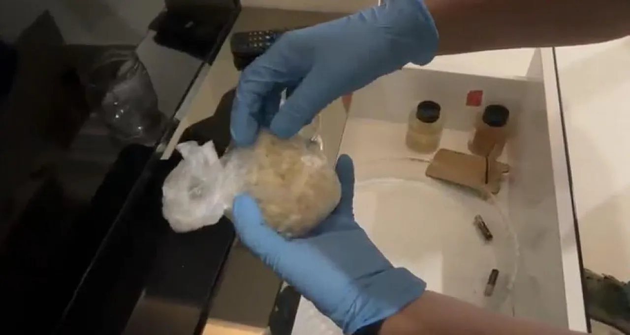Samsun'da uyuşturucu operasyonu 1 kilo 225 gram metamfetamin ele geçirildi