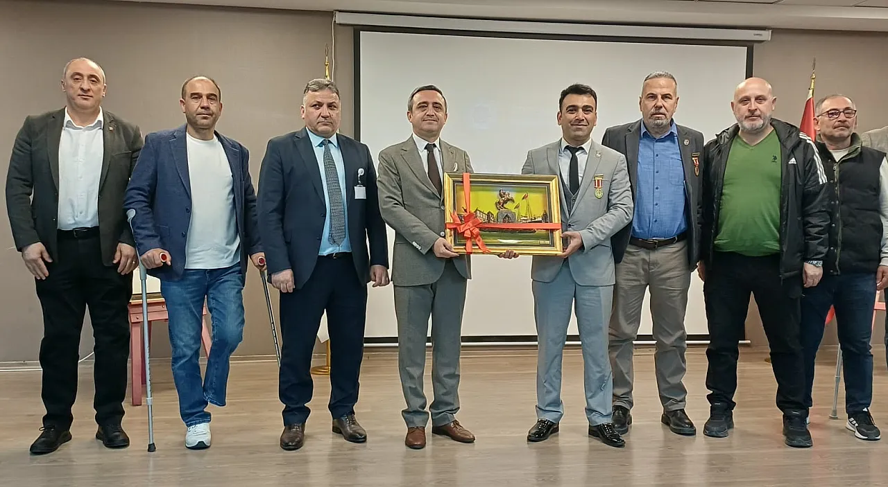 Samsun'da Gazilik ruhu gençlerle buluştu: 'Onlar yaşayan tarihimiz'